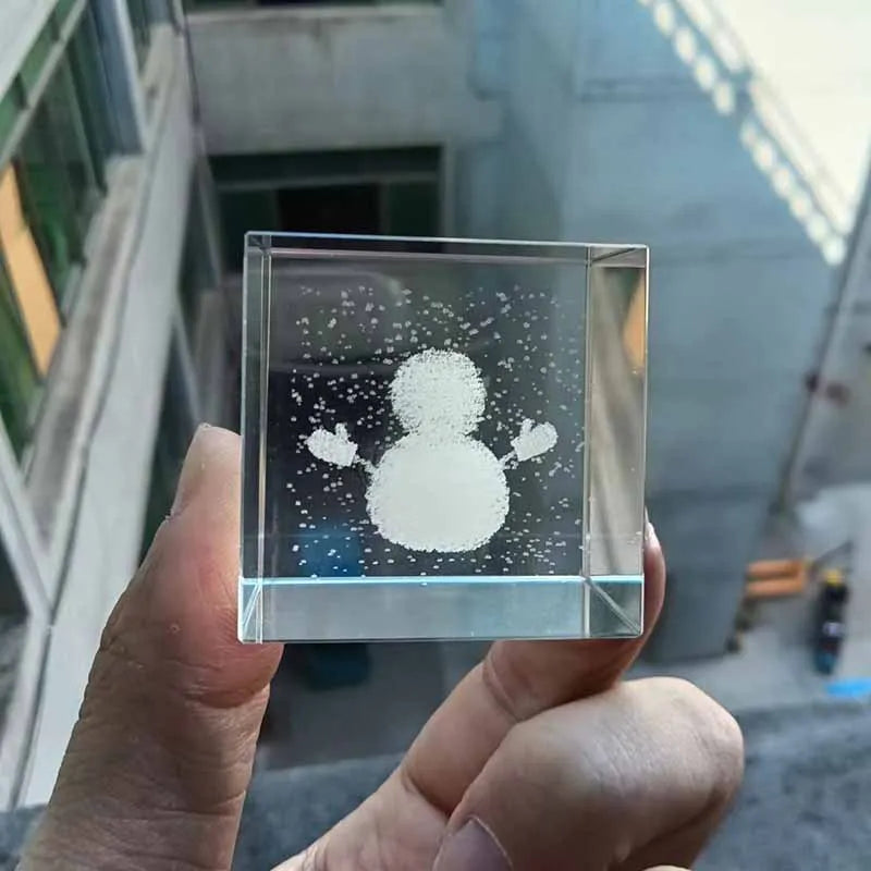 Display Crystal Cubes